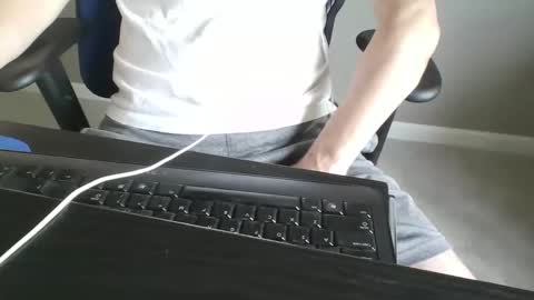 Snapshot of milwaukeebadger24 chatting on October 2025 06:25:02 PM milwaukeebadger24 online show from October 2025 06:25:02 PM