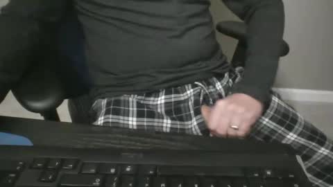 Snapshot of milwaukeebadger24 chatting on November 2025 12:28:02 PM milwaukeebadger24 online show from November 2025 12:28:02 PM