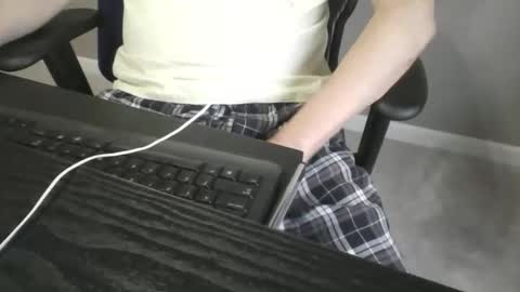 Snapshot of milwaukeebadger24 chatting on January 2026 02:19:01 PM milwaukeebadger24 online show from January 2026 02:19:01 PM