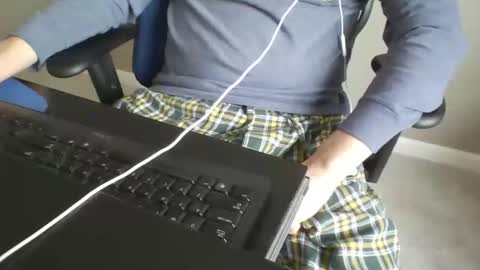 Snapshot of milwaukeebadger24 chatting on January 2026 08:25:02 PM milwaukeebadger24 online show from January 2026 08:25:02 PM