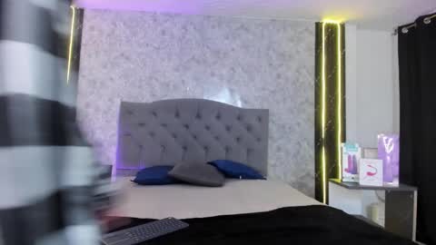 Snapshot of milyferrer chatting on March 2026 02:49:02 AM Mily online show from March 2026 02:49:02 AM