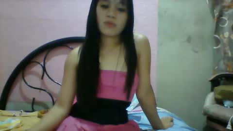 mimiyolove online show from January 2025 01:28:01 PM