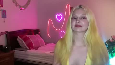 mimsymarlo online show from February 2025 11:02:01 PM