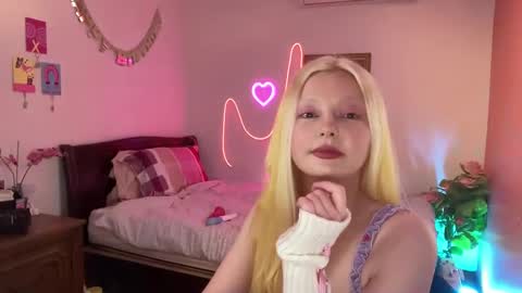 mimsymarlo online show from February 2025 07:16:02 PM