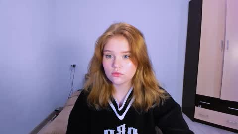 hi Im Mina  online show from November 2025 02:11:02 AM