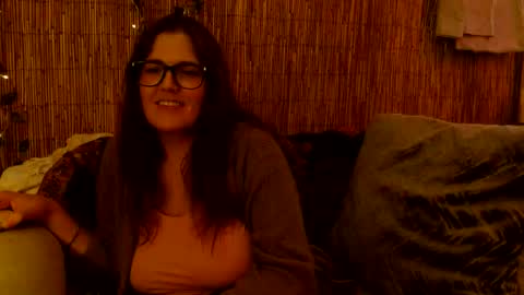 Mindy online show from October 2025 11:38:01 AM