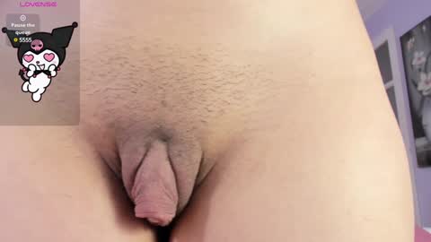 Snapshot of minene_mikami chatting on December 2024 12:17:02 PM minene_mikami online show from December 2024 12:17:02 PM