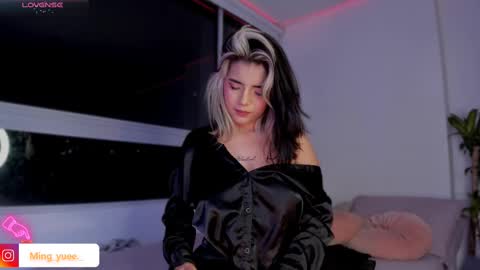 My name is Fer Nice to meet you  give it a thumbs up please its important online show from February 2025 06:02:01 AM