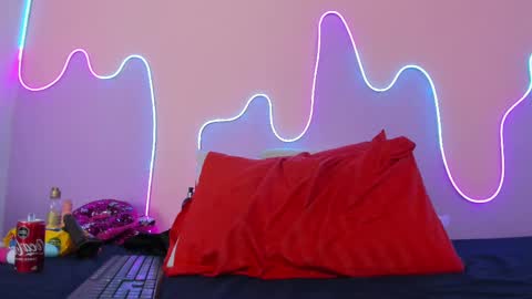 Mingie online show from February 2025 02:42:01 PM