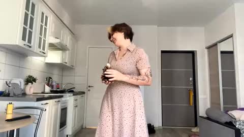 Luna Moon online show from October 2025 11:51:02 AM