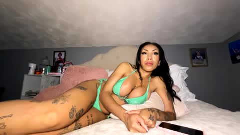 mingleeroseatx online show from October 2025 05:10:02 PM