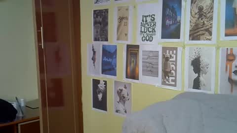 mini_karee online show from March 2026 04:11:02 PM