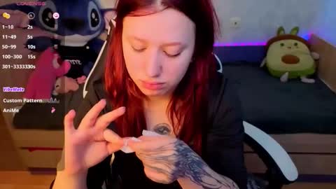 Snapshot of mini_lady2 chatting on November 2025 07:08:02 AM Ruby online show from November 2025 07:08:02 AM