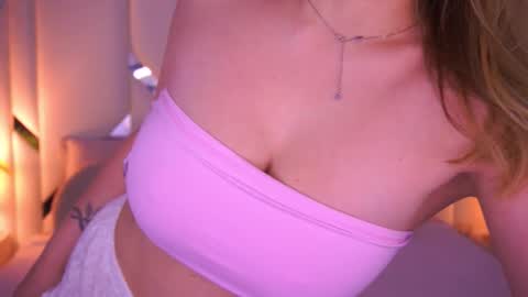 minifox_ online show from February 2026 04:06:01 PM