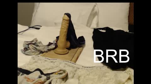 Snapshot of minime1920 chatting on February 2026 02:43:01 AM minime1920 online show from February 2026 02:43:01 AM