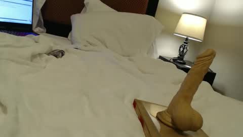 Snapshot of minime1920 chatting on March 2026 04:14:01 AM minime1920 online show from March 2026 04:14:01 AM