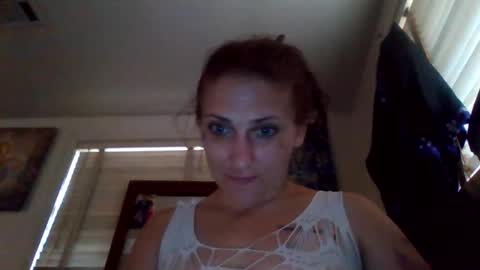 Snapshot of minnie2sexi chatting on May 2026 11:56:01 PM Minnie online show from May 2026 11:56:01 PM