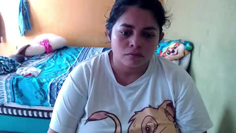 Andrea online show from December 2025 02:33:01 PM