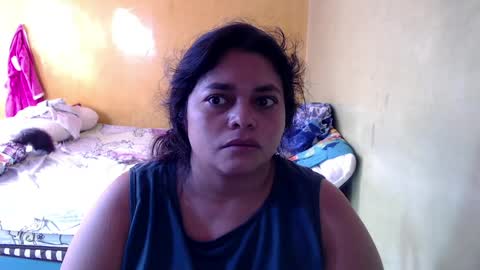 Andrea online show from April 2026 12:33:02 PM