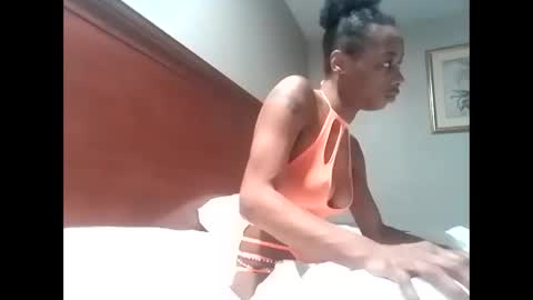 Snapshot of minniehunney chatting on January 2025 10:11:01 AM minniehunney online show from January 2025 10:11:01 AM