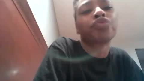 Snapshot of minniehunney chatting on January 2025 12:12:01 AM minniehunney online show from January 2025 12:12:01 AM