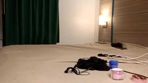 Snapshot of minniehunney chatting on January 2026 11:58:01 AM minniehunney online show from January 2026 11:58:01 AM