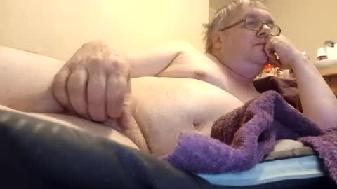 Stephano online show from March 2025 09:22:01 PM