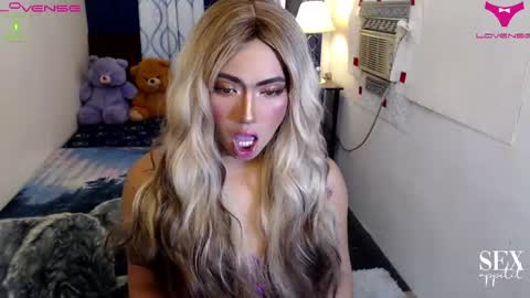 MARIANE online show from May 2026 05:43:01 PM