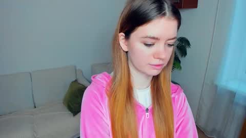 Snapshot of mintykisss chatting on November 2025 07:11:02 AM Linda online show from November 2025 07:11:02 AM