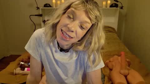 Tessa Rae online show from May 2026 04:23:01 PM