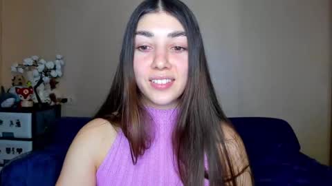Snapshot of mira_bloempje chatting on March 2025 06:01:02 PM Mira online show from March 2025 06:01:02 PM