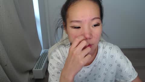 mira_g online show from October 2025 09:43:02 AM