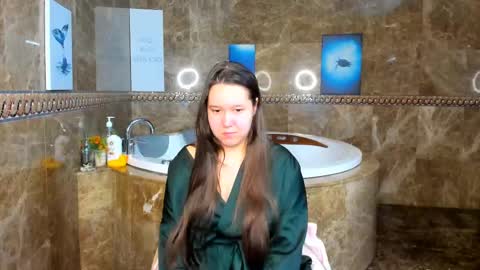 Mira online show from February 2025 01:52:02 AM