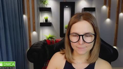 Snapshot of mira_mermayd chatting on December 2024 01:39:02 AM Mira online show from December 2024 01:39:02 AM