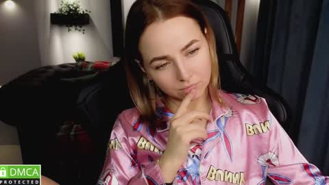 Snapshot of mira_mermayd chatting on January 2025 04:12:01 AM Mira online show from January 2025 04:12:01 AM