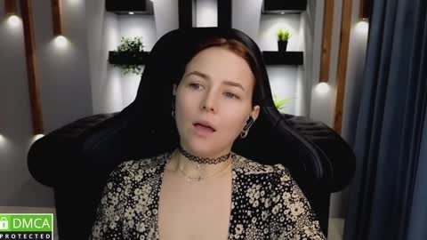 Snapshot of mira_mermayd chatting on January 2025 11:24:01 AM Mira online show from January 2025 11:24:01 AM