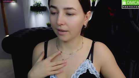 Snapshot of mira_mermayd chatting on January 2025 04:16:02 AM Mira online show from January 2025 04:16:02 AM