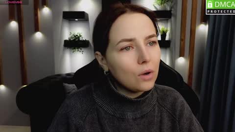 Snapshot of mira_mermayd chatting on February 2025 08:01:01 AM Mira online show from February 2025 08:01:01 AM