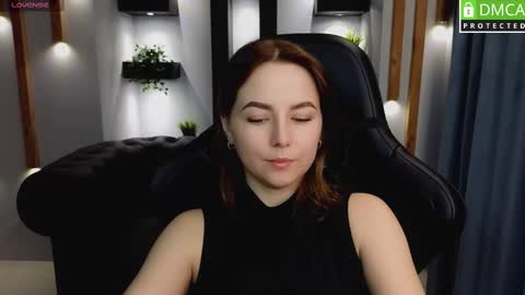 Snapshot of mira_mermayd chatting on February 2025 04:43:01 AM Mira online show from February 2025 04:43:01 AM