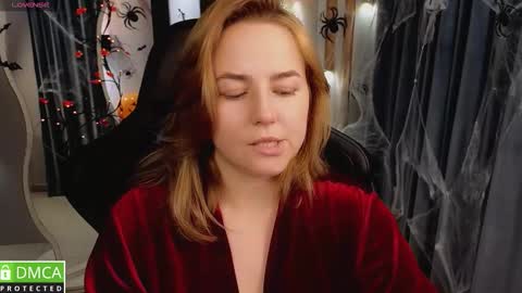 Snapshot of mira_mermayd chatting on October 2025 08:16:02 AM Mira online show from October 2025 08:16:02 AM