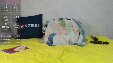 mira_one_ online show from December 2024 04:51:01 PM