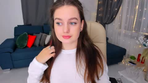 Emma online show from February 2025 07:29:01 AM