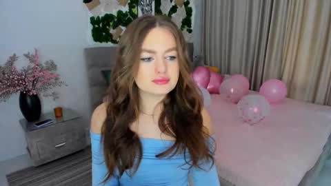 Emma online show from February 2025 10:17:02 AM