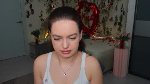 Emma online show from March 2026 06:58:01 PM