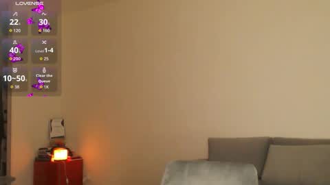 Meera online show from March 2026 07:53:01 PM