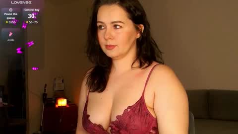 Meera online show from March 2026 11:53:02 PM