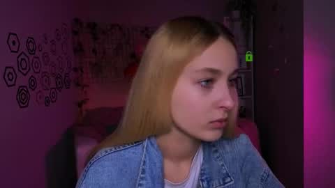 Snapshot of mirammore chatting on February 2026 10:03:02 AM Mira online show from February 2026 10:03:02 AM