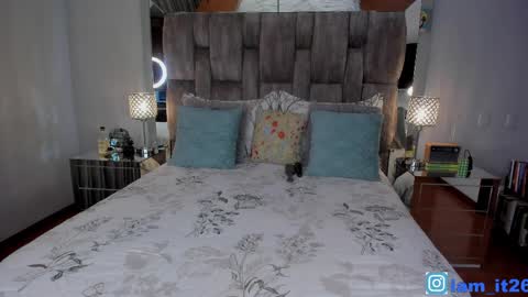 Miranda online show from April 2026 12:21:02 AM