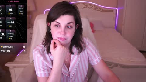 Snapshot of mirandawarm chatting on January 2025 11:33:01 PM Miranda online show from January 2025 11:33:01 PM