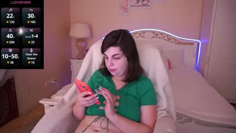 Snapshot of mirandawarm chatting on January 2025 06:33:01 AM Miranda online show from January 2025 06:33:01 AM